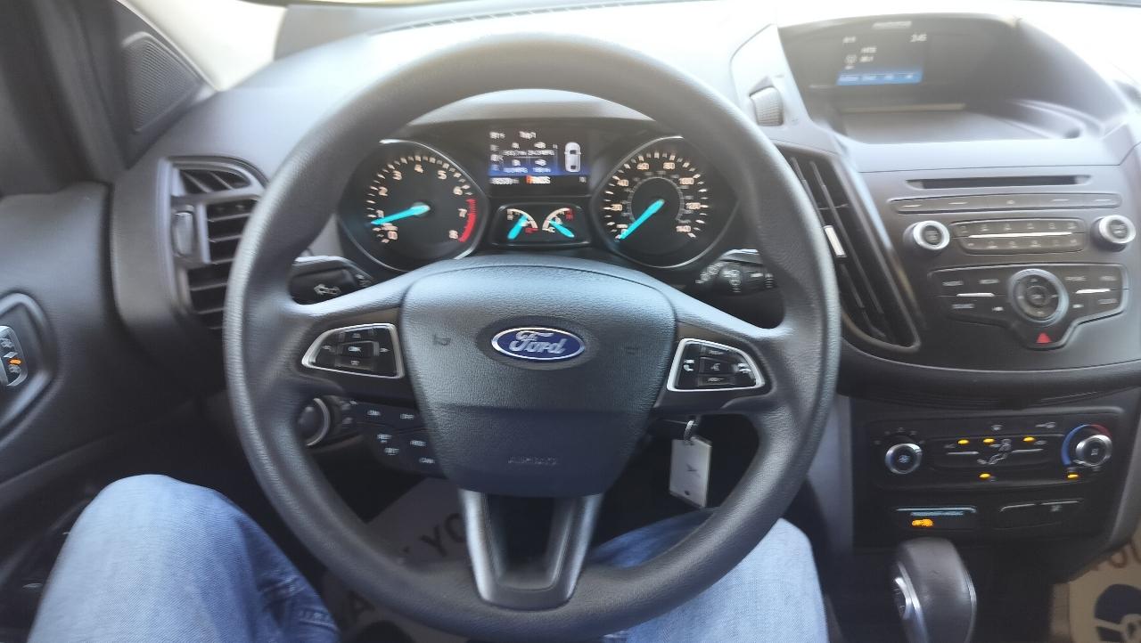 Ford Escape S FWD 2017