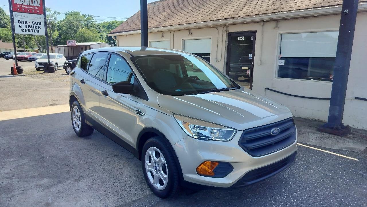 Ford Escape S FWD 2017