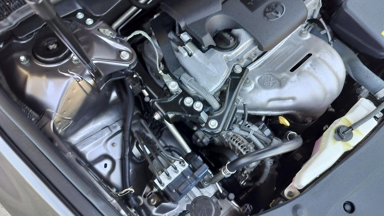 Toyota Camry LE Auto (Natl) 2017