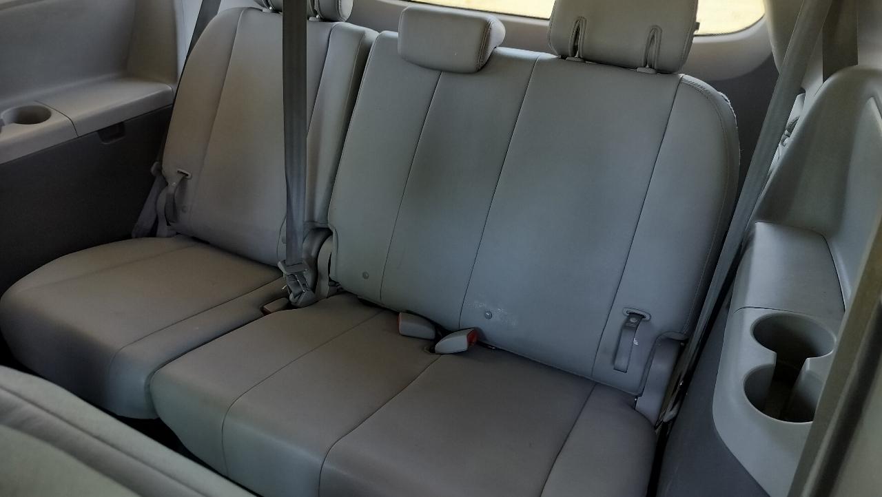 Toyota Sienna XLE Auto Access Seat FWD 7-Passenger (Natl) 2019