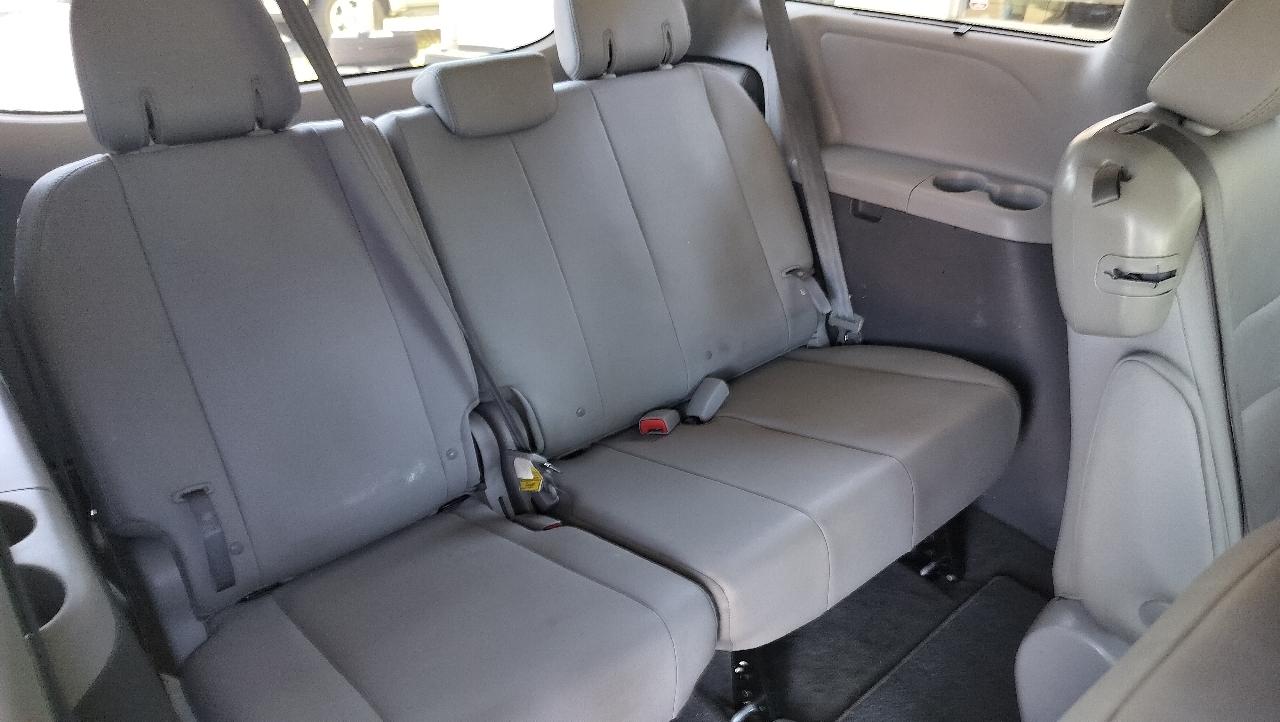 Toyota Sienna XLE Auto Access Seat FWD 7-Passenger (Natl) 2019