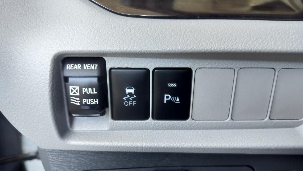 Toyota Sienna XLE Auto Access Seat FWD 7-Passenger (Natl) 2019