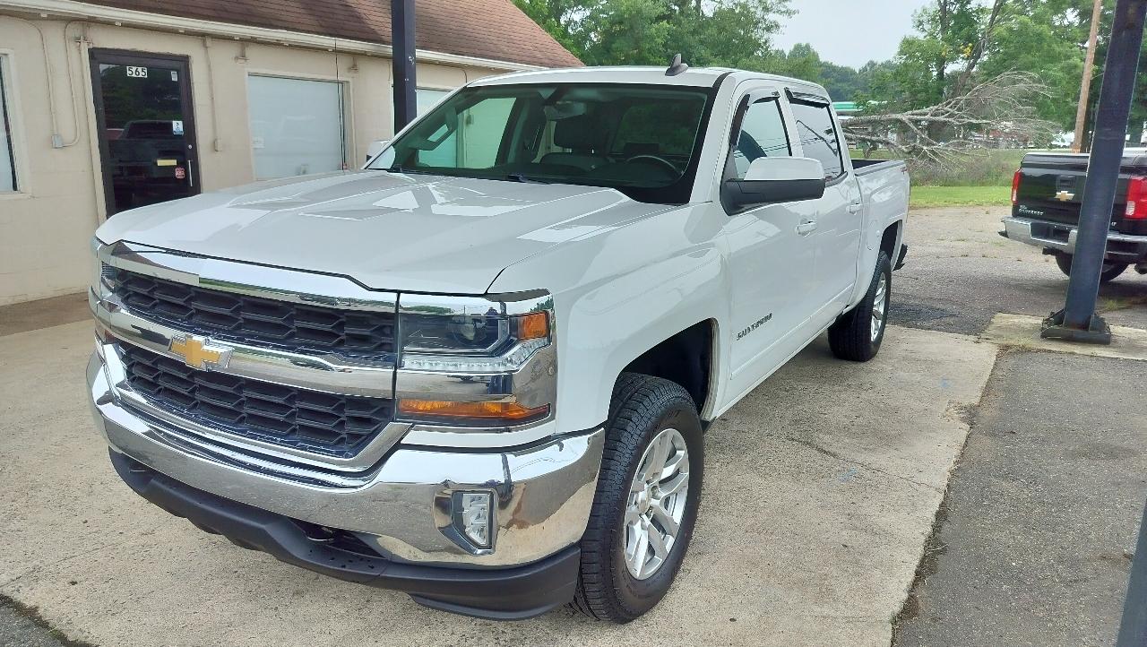 Chevrolet Silverado 1500 4WD Crew Cab 143.5" LT w/1LT 2018