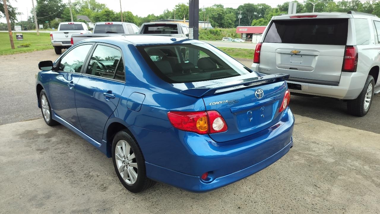 Toyota Corolla 4dr Sdn Auto S (Natl) 2010