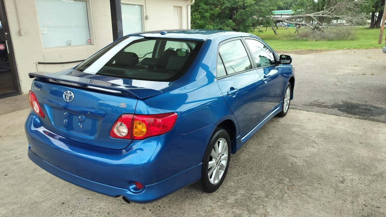 Toyota Corolla 4dr Sdn Auto S (Natl) 2010