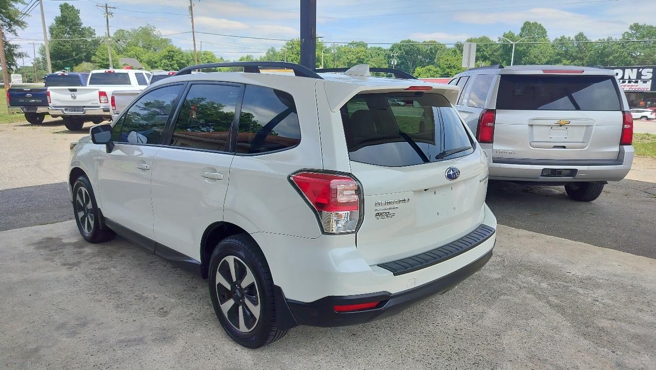 Subaru Forester 2.5i Premium CVT 2017