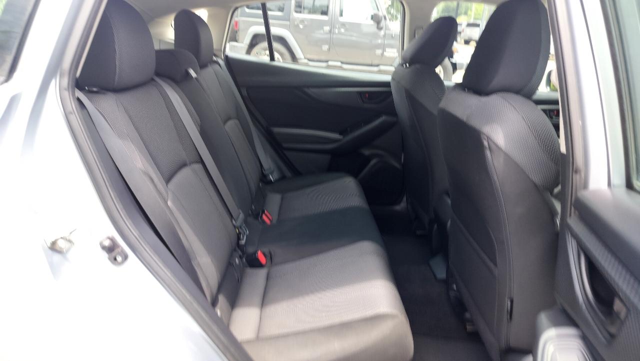 Subaru Impreza 2.0i Premium 5-door CVT 2018