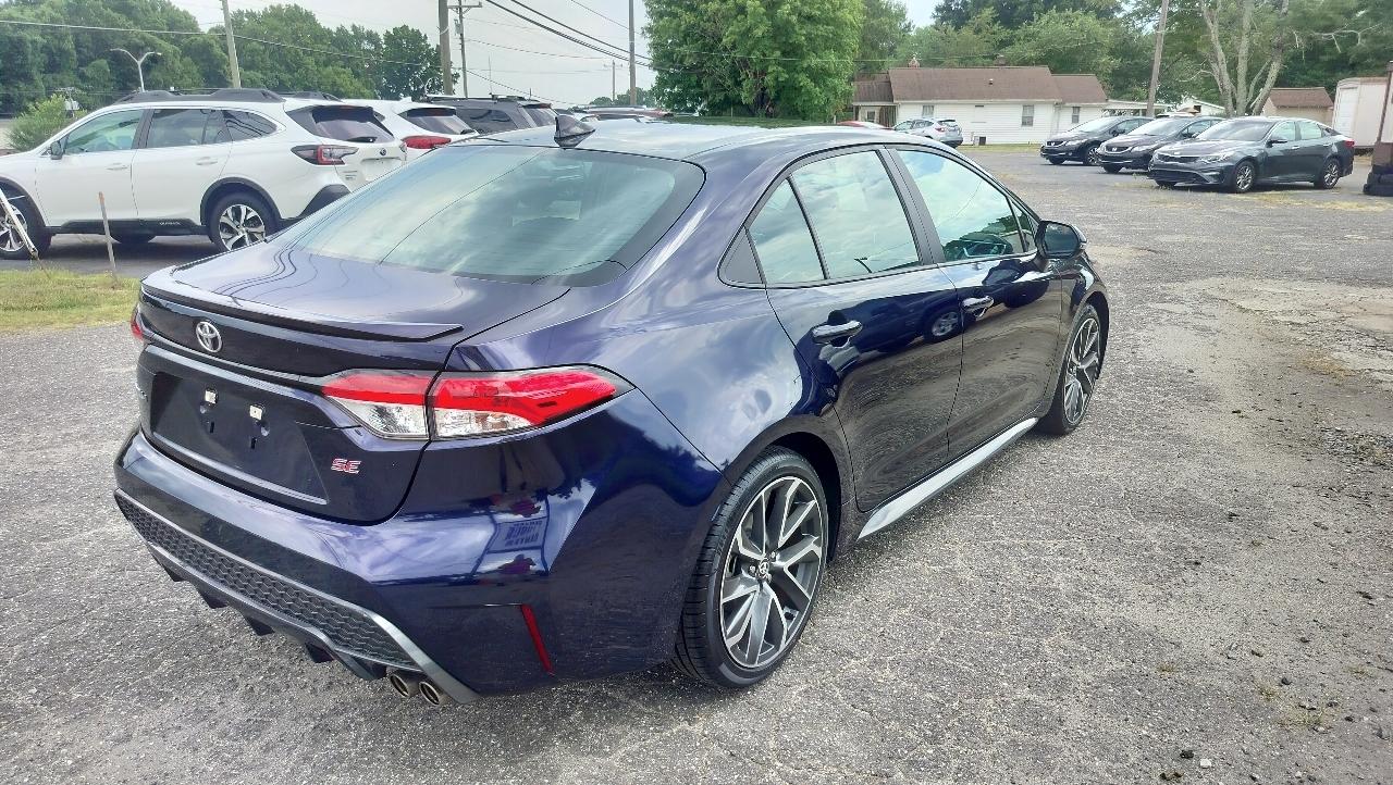 Toyota Corolla SE CVT (Natl) 2021