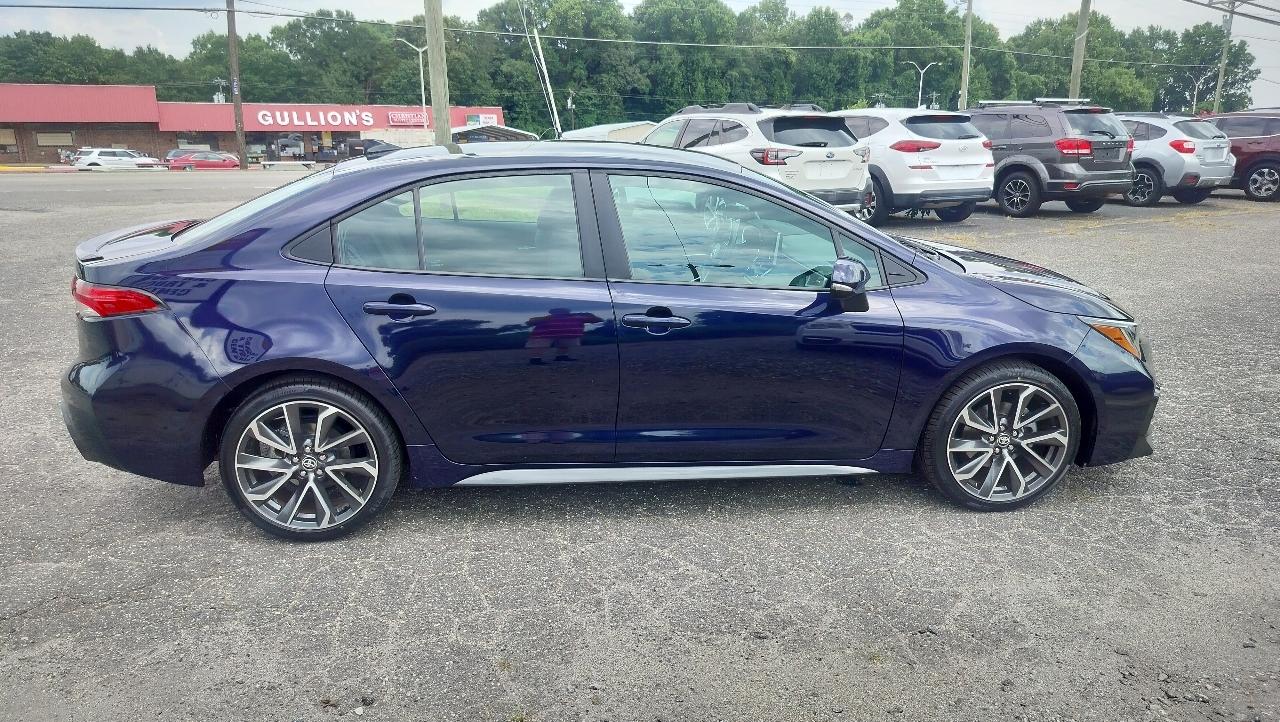 Toyota Corolla SE CVT (Natl) 2021