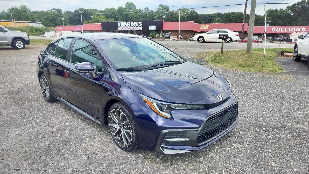 Toyota Corolla SE CVT (Natl) 2021
