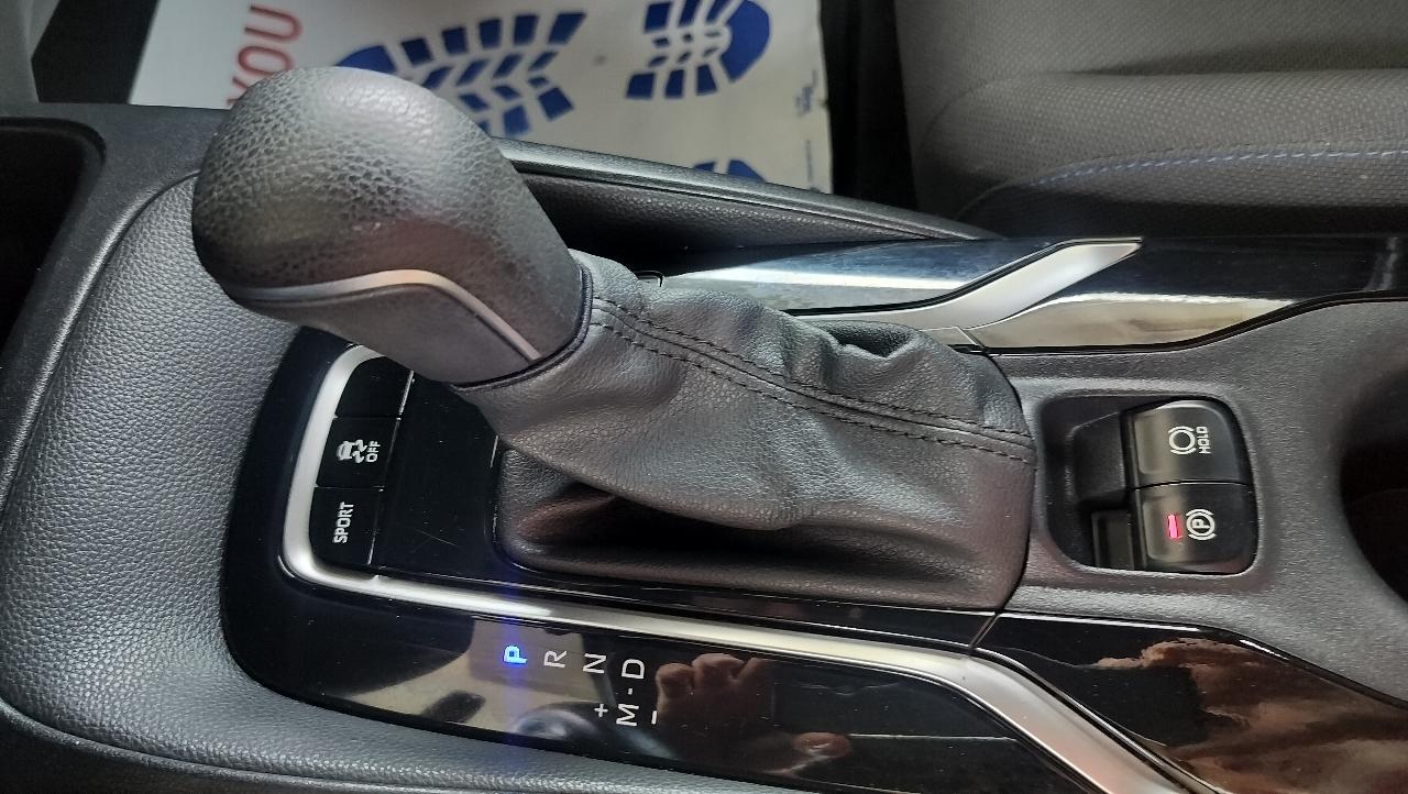 Toyota Corolla SE CVT (Natl) 2021