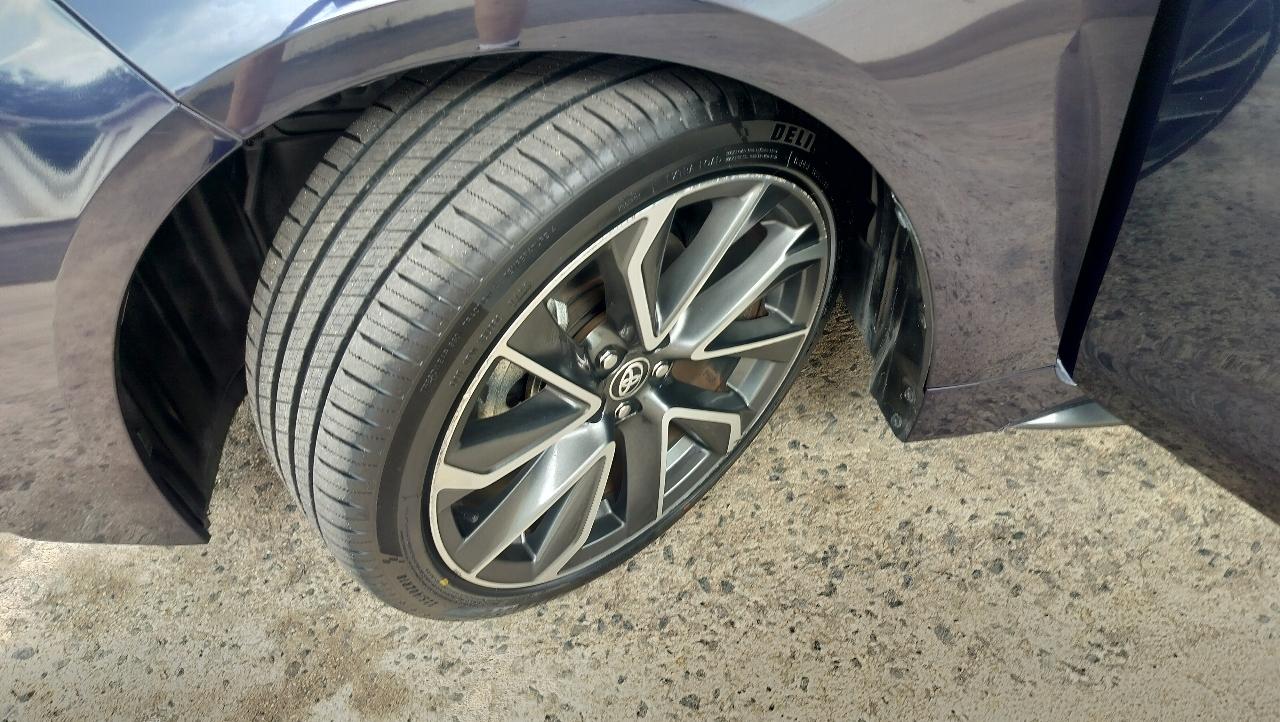Toyota Corolla SE CVT (Natl) 2021