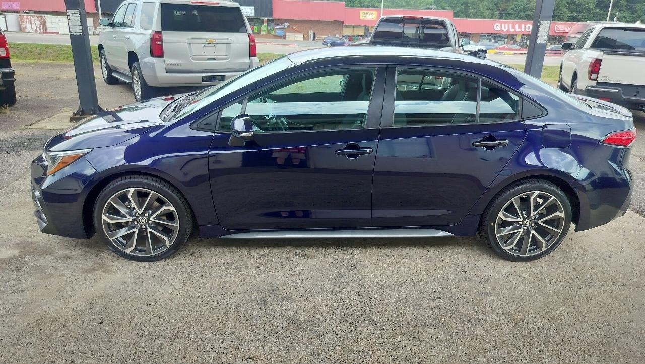 Toyota Corolla SE CVT (Natl) 2021
