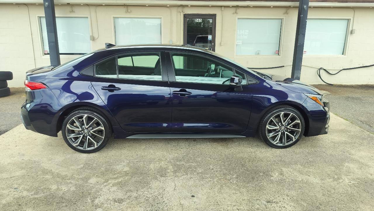 Toyota Corolla SE CVT (Natl) 2021
