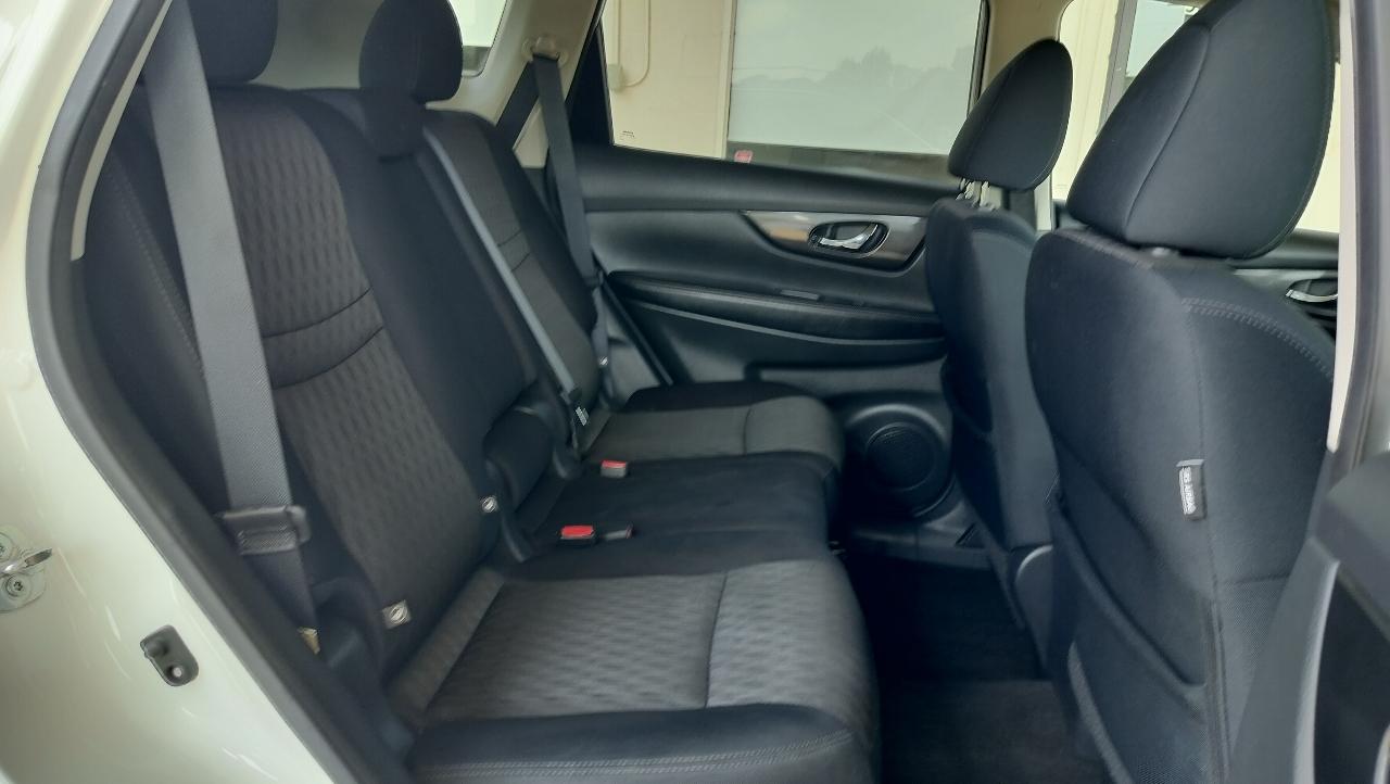 Nissan Rogue AWD SV 2017