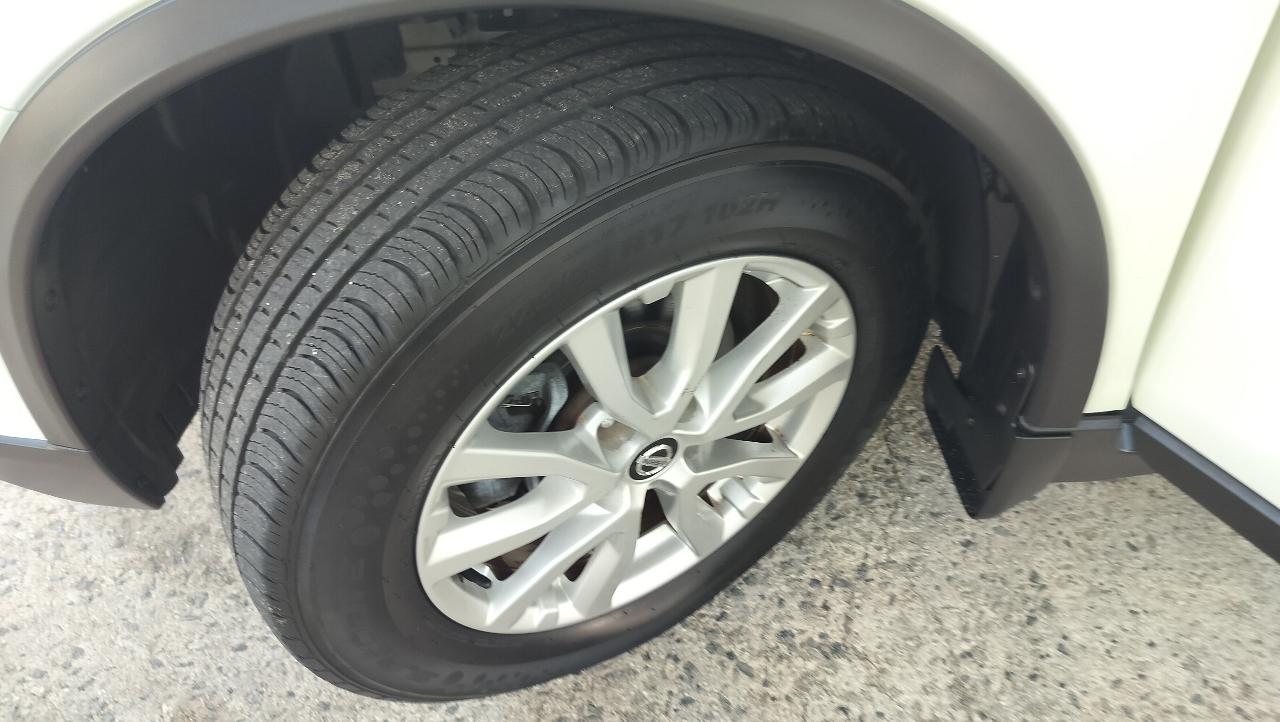 Nissan Rogue AWD SV 2017