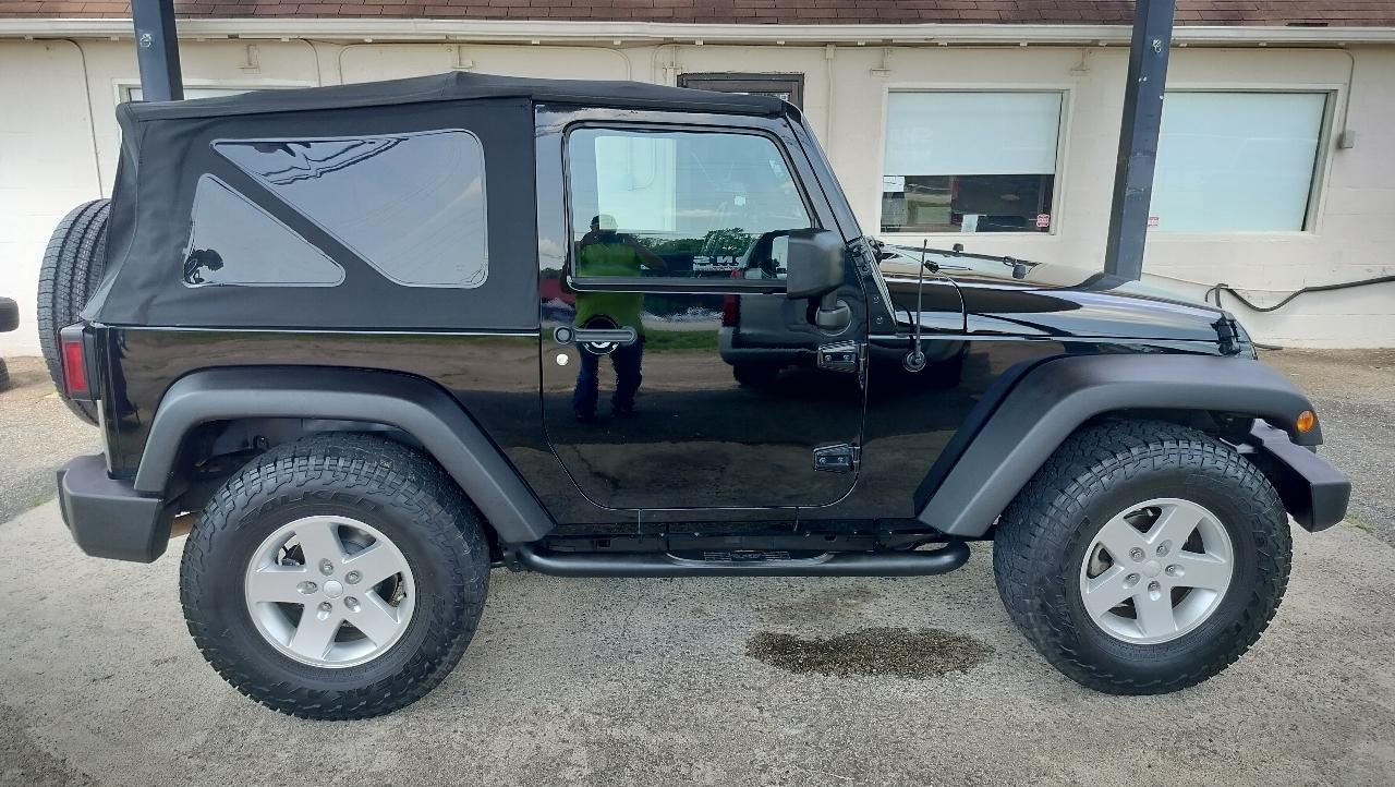 Jeep Wrangler 4WD 2dr Sport 2012