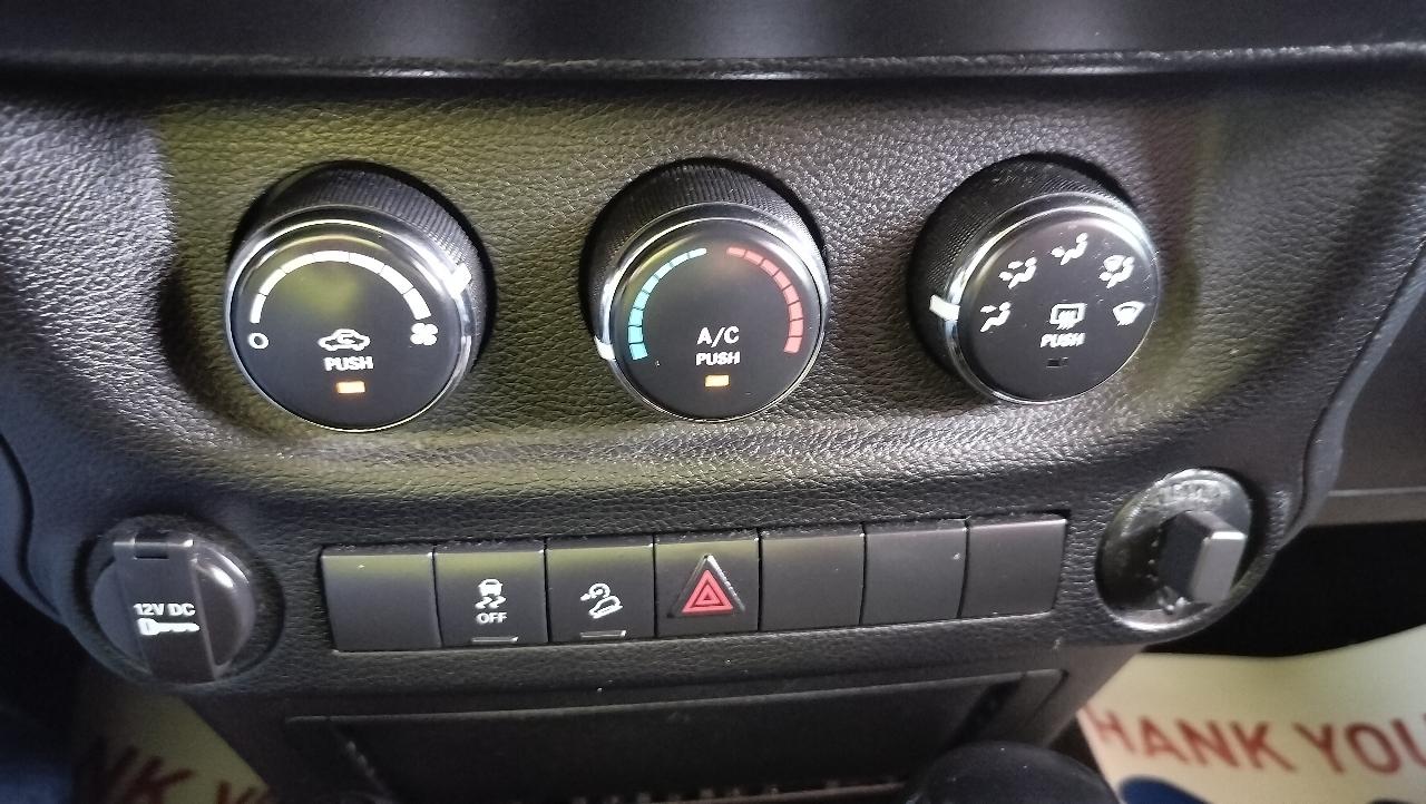 Jeep Wrangler 4WD 2dr Sport 2012