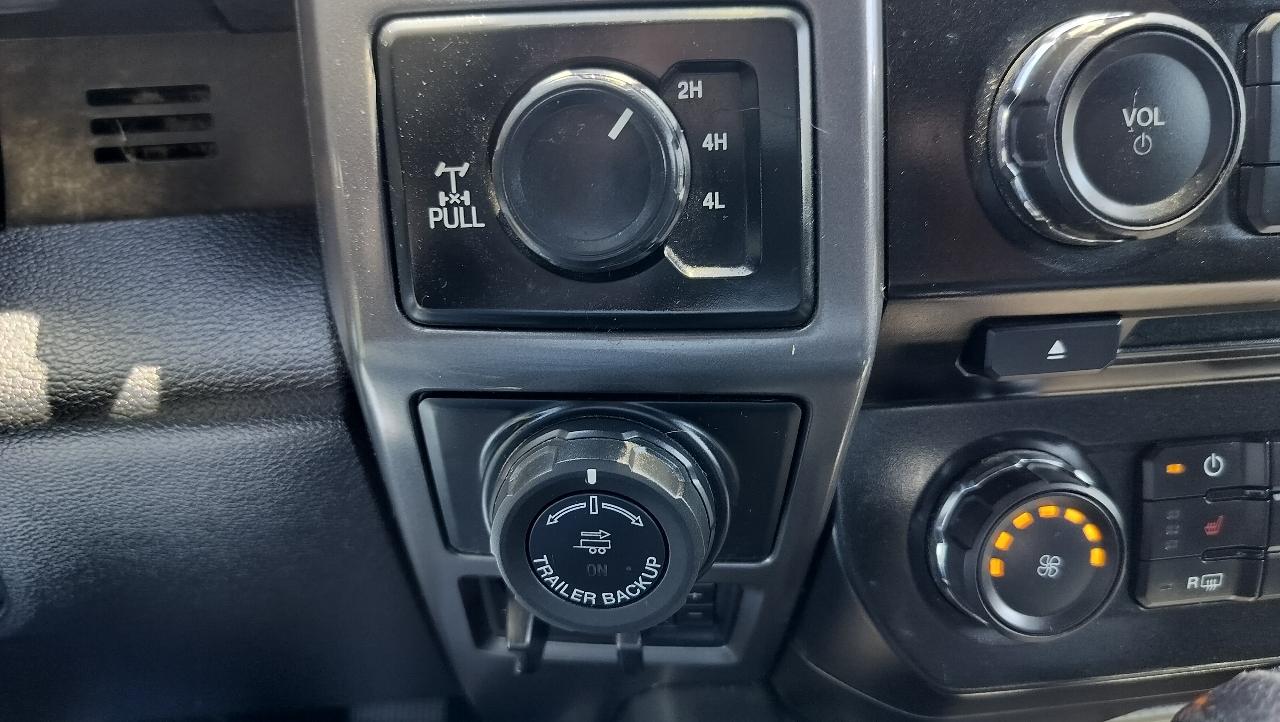 Ford F-150 4WD SuperCrew 145" King Ranch 2016
