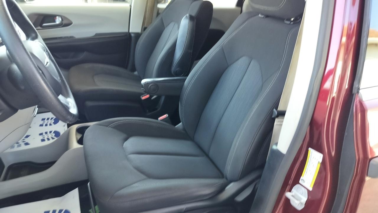 Chrysler Voyager L FWD 2020