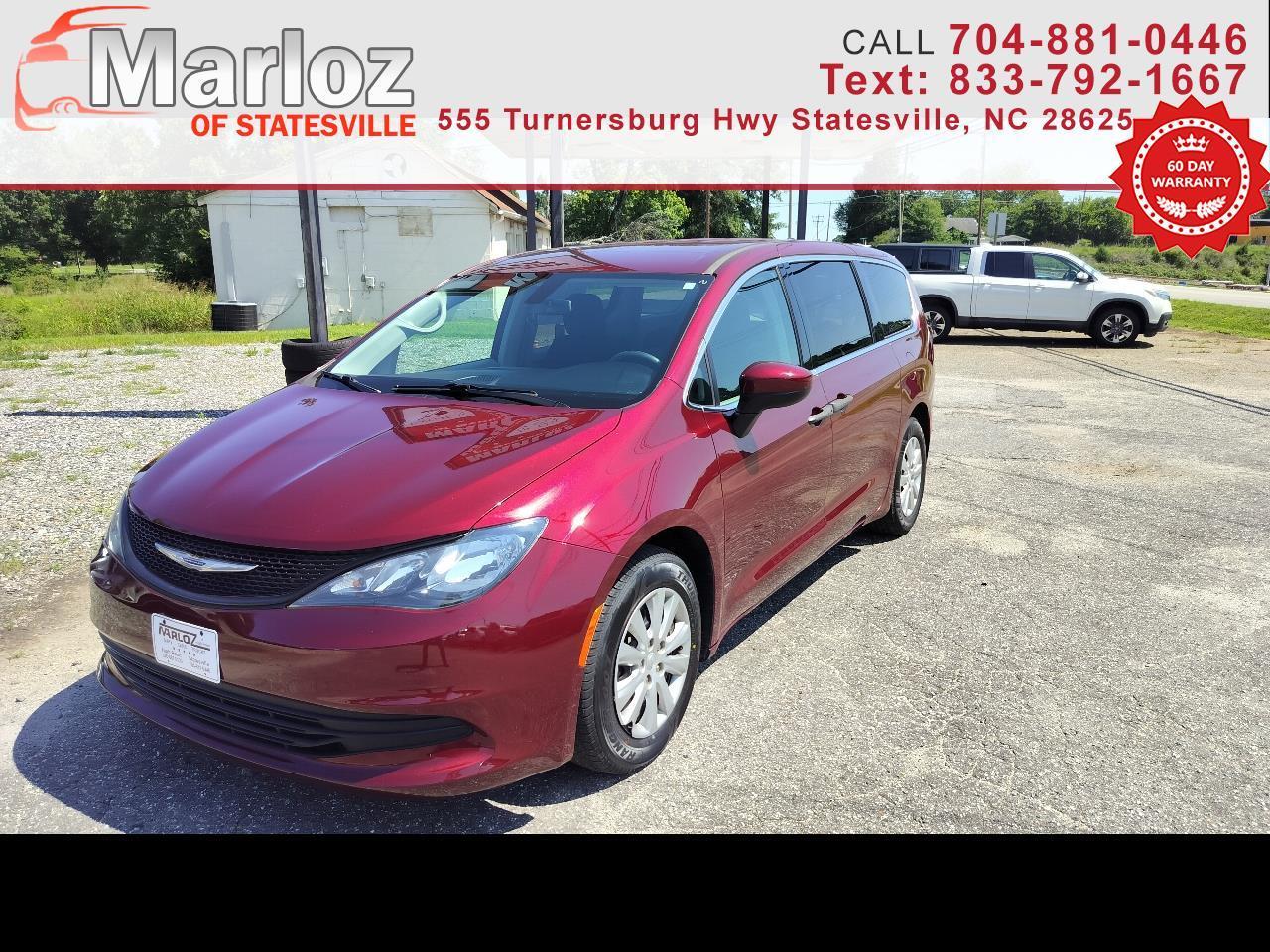 2020 Chrysler Voyager L FWD