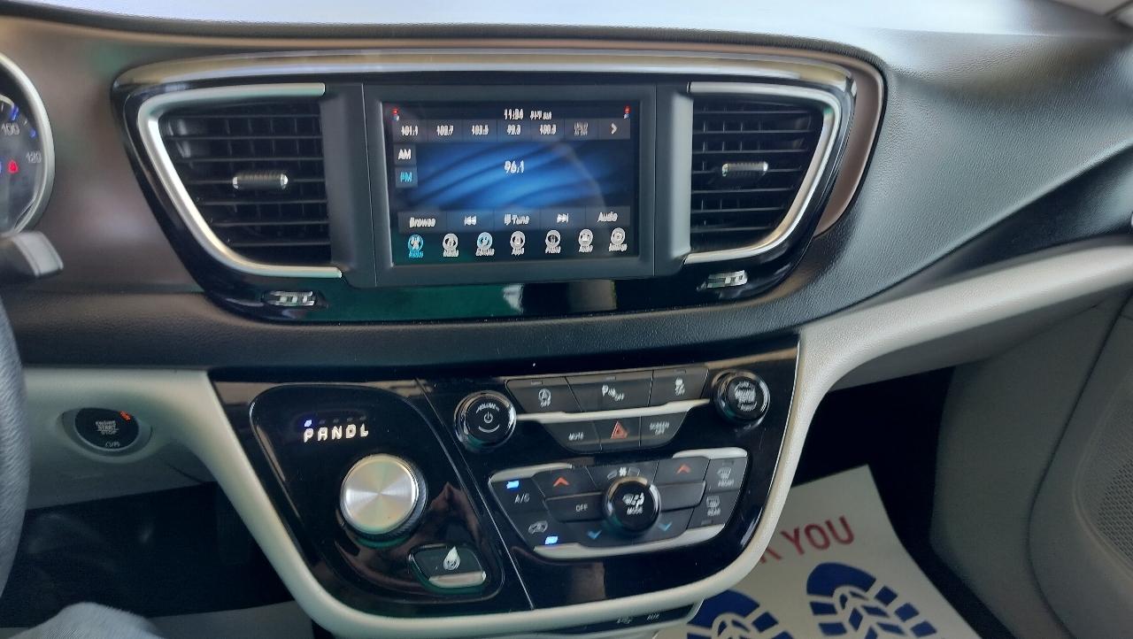 Chrysler Voyager L FWD 2020