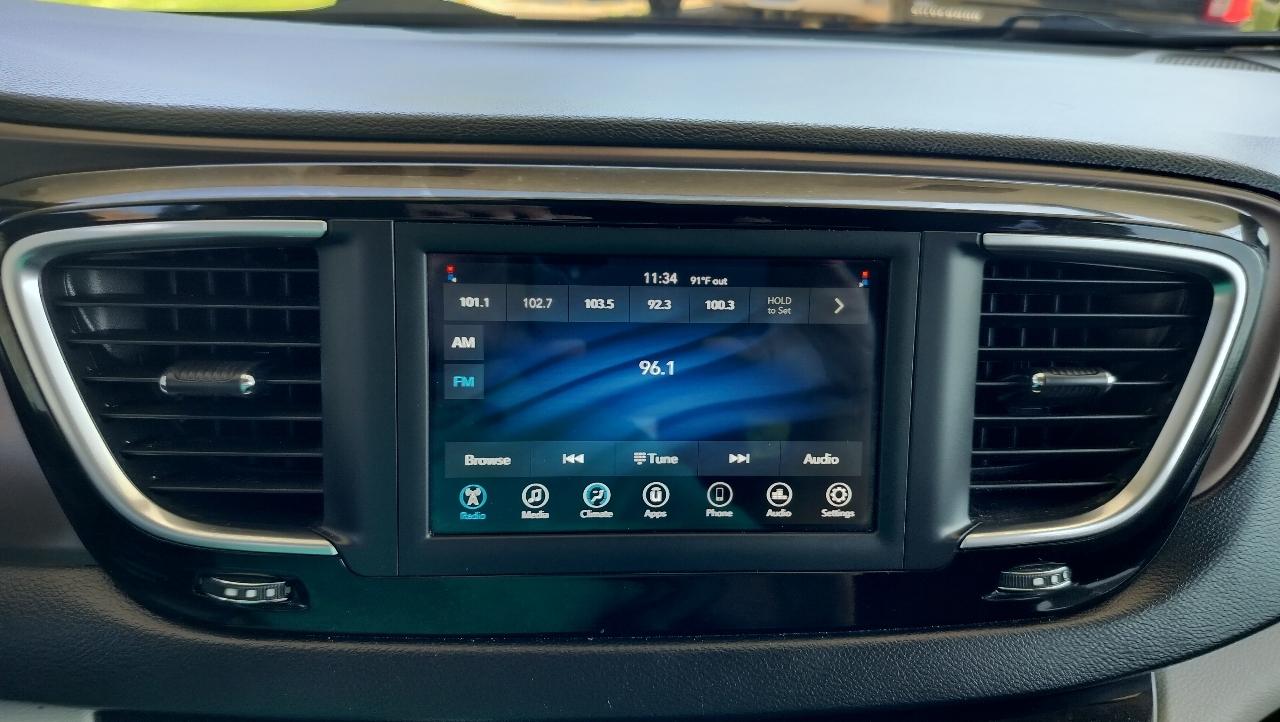 Chrysler Voyager L FWD 2020