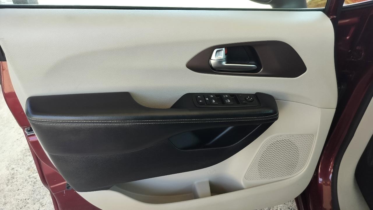 Chrysler Voyager L FWD 2020