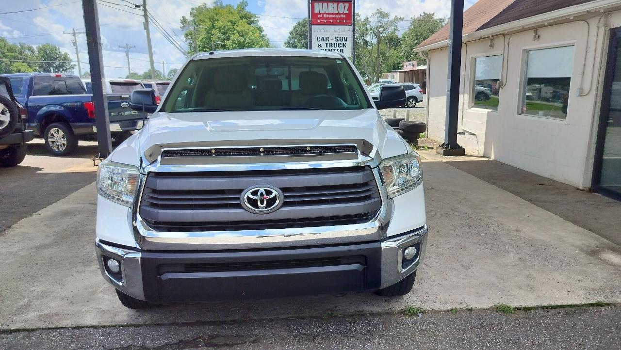 Toyota Tundra 2WD Truck Double Cab 4.6L V8 6-Spd AT SR5 (Natl) 2014