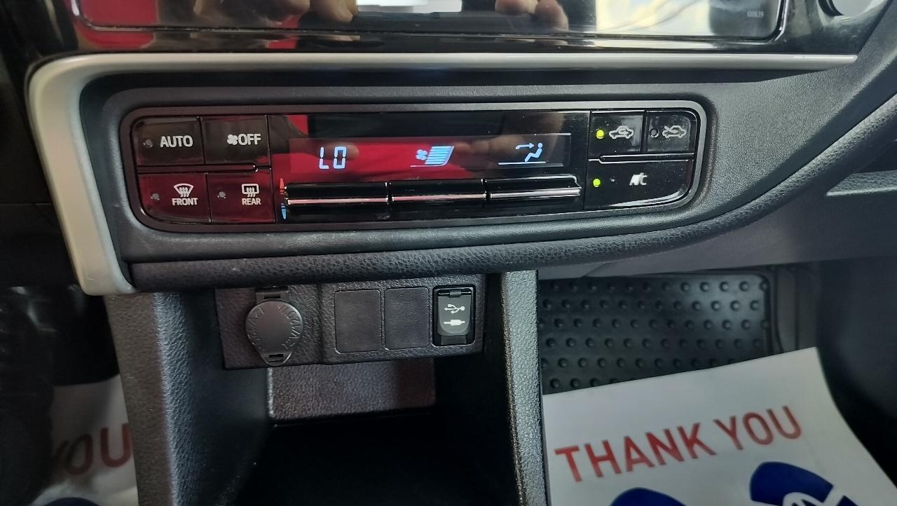 Toyota Corolla LE CVT (Natl) 2019