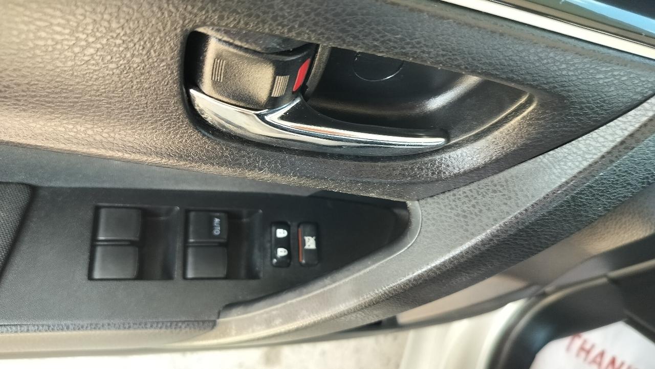 Toyota Corolla LE CVT (Natl) 2019
