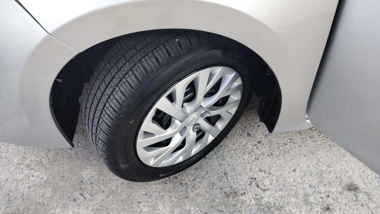Toyota Corolla LE CVT (Natl) 2019