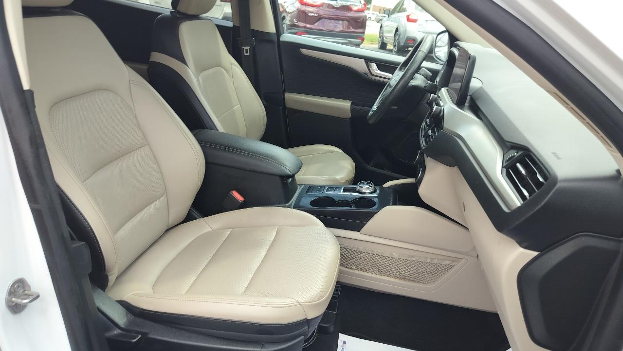 Ford Escape SEL FWD 2020