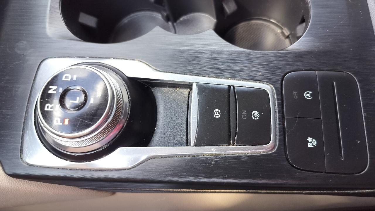 Ford Escape SEL FWD 2020