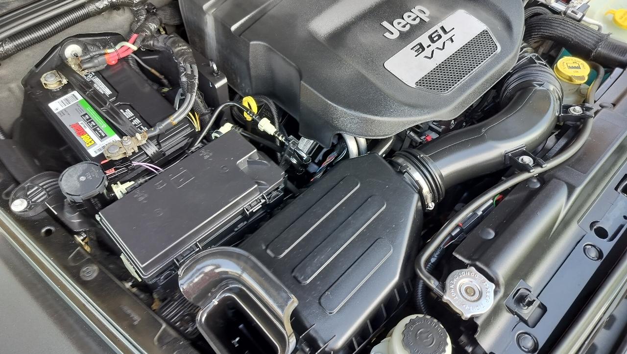 Jeep Wrangler Unlimited 4WD 4dr Sport 2013