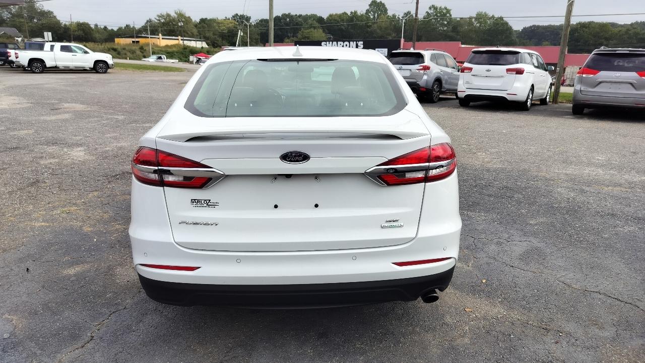 Ford Fusion SE FWD 2020