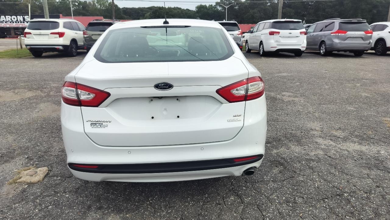 Ford Fusion 4dr Sdn SE FWD 2014
