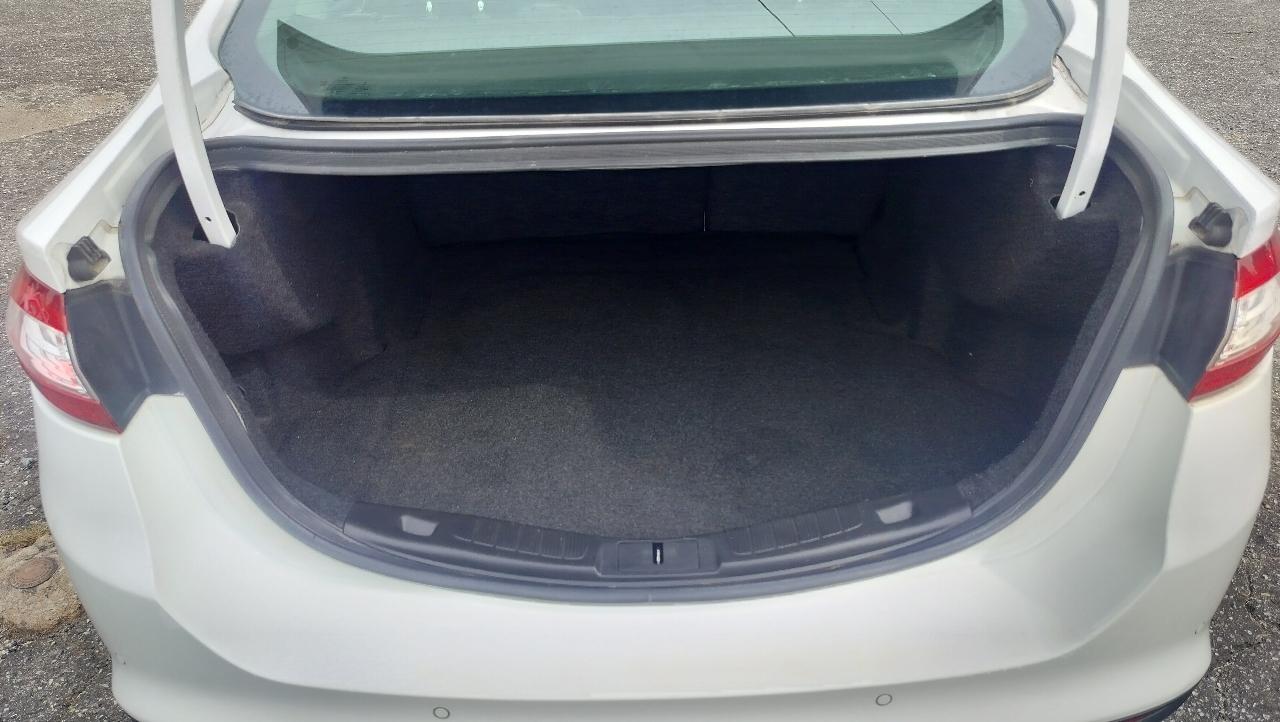 Ford Fusion 4dr Sdn SE FWD 2014