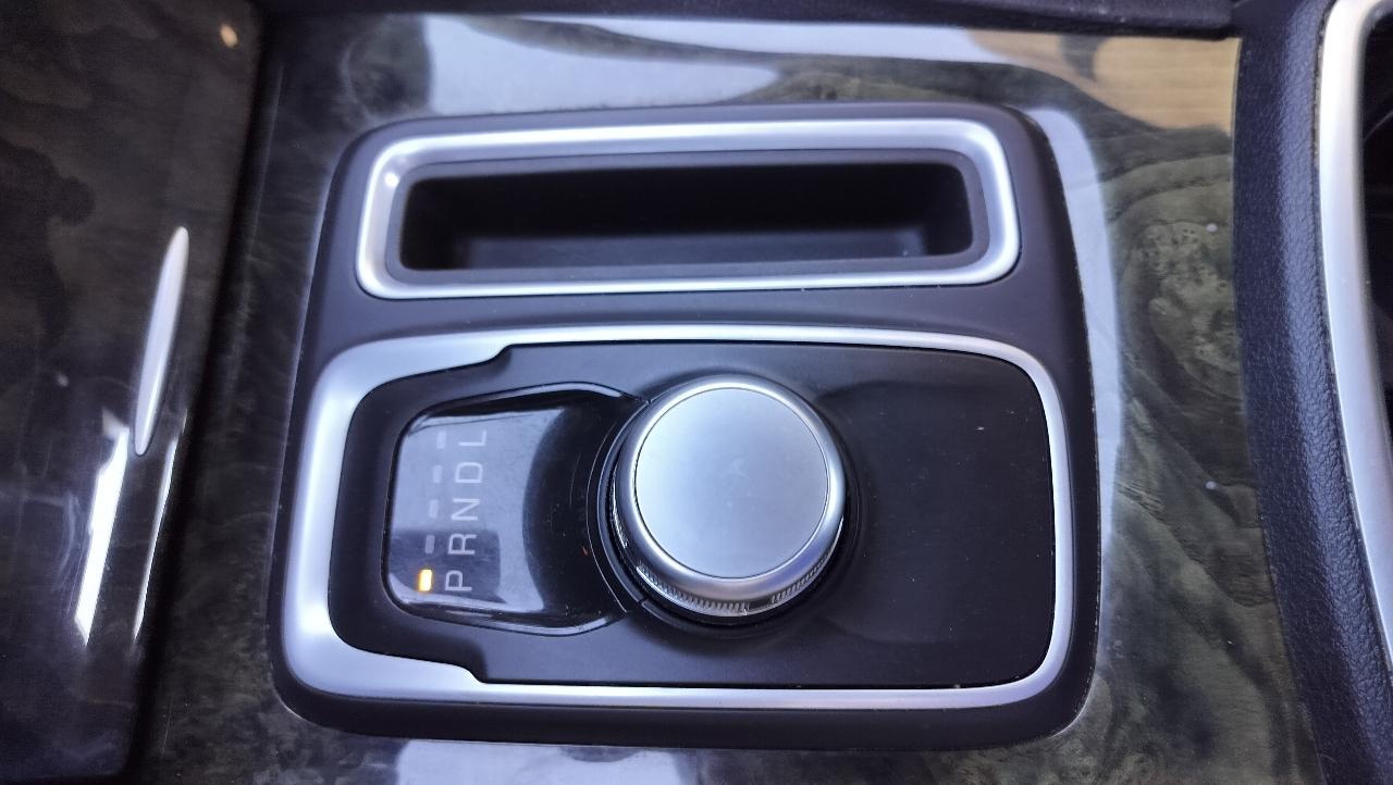 Chrysler 300 Limited RWD 2018