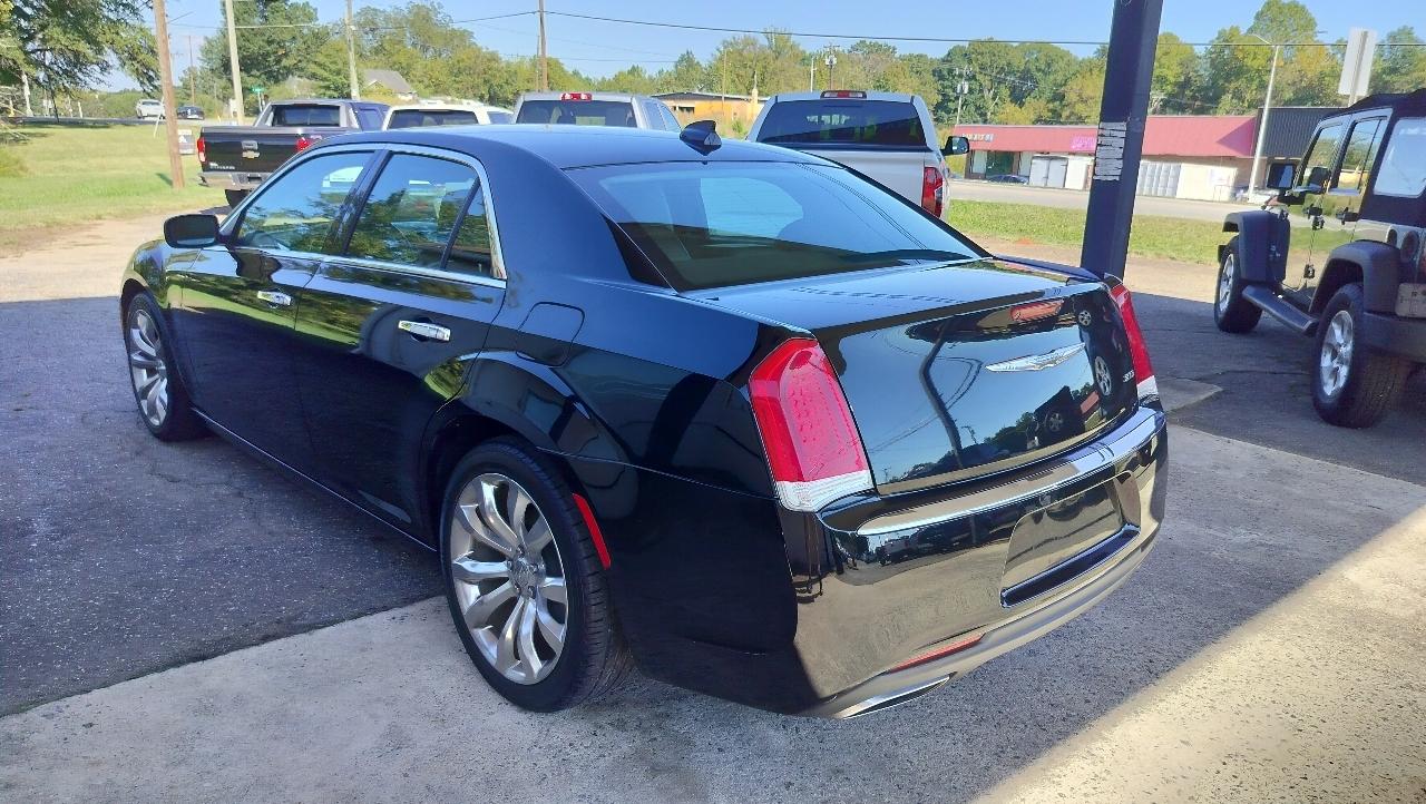 Chrysler 300 Limited RWD 2018