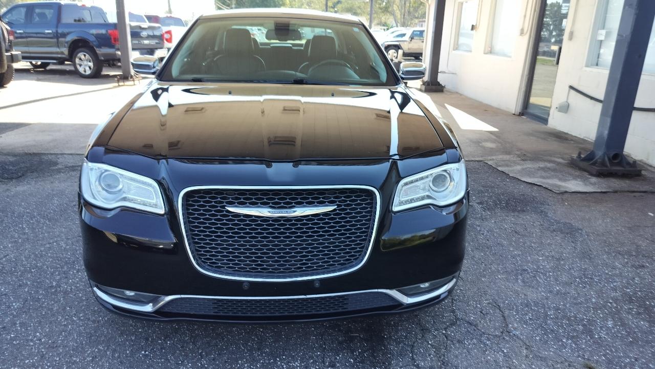Chrysler 300 Limited RWD 2018