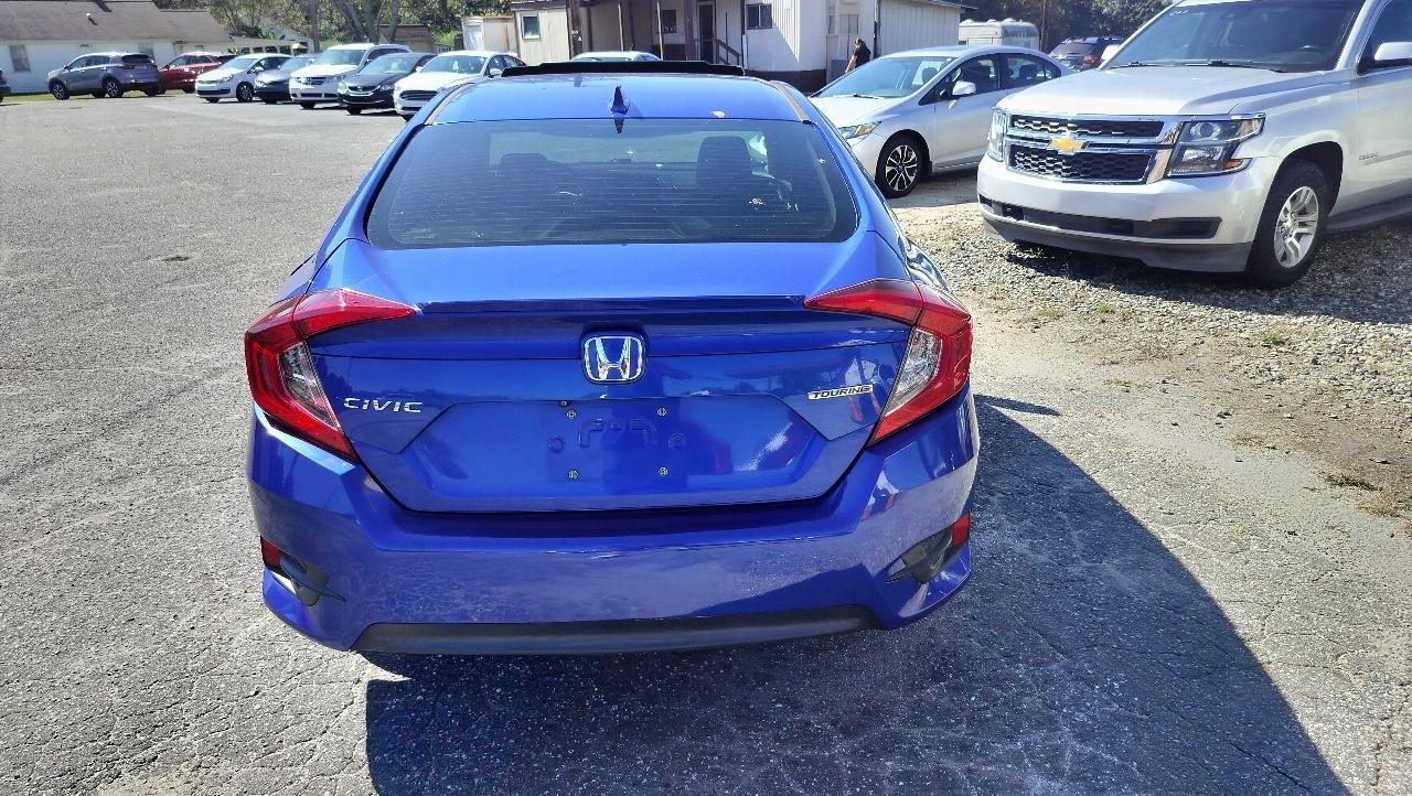 Honda Civic Sedan Touring CVT 2017