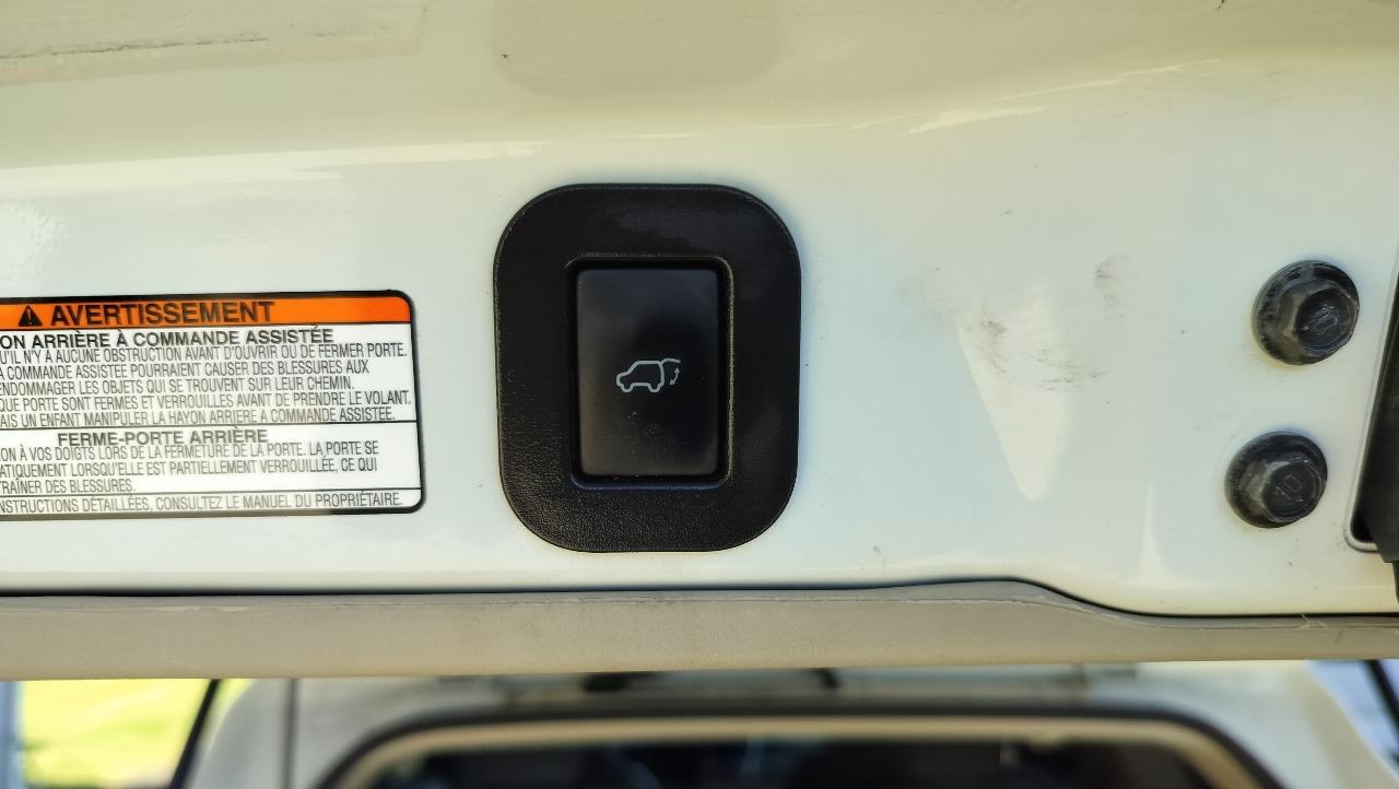Toyota Sienna XLE Auto Access Seat FWD 7-Passenger (Natl) 2017