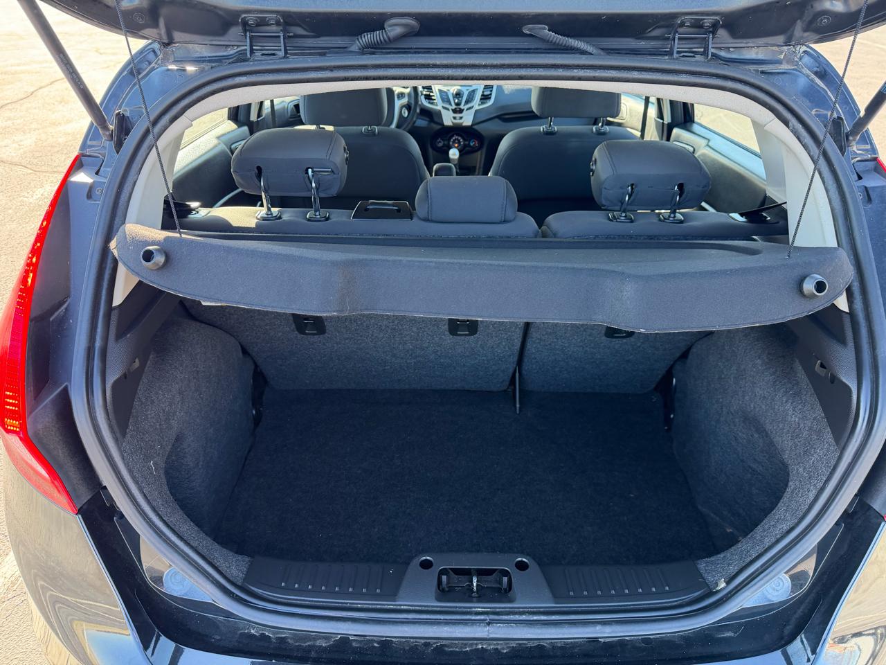 Ford Fiesta 5dr HB SE 2013