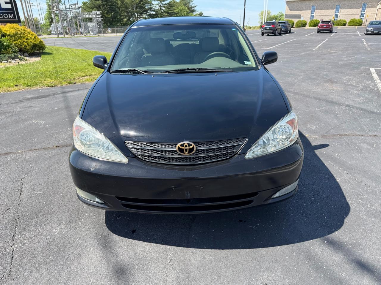 Toyota Camry 4dr Sdn XLE Auto (Natl) 2003