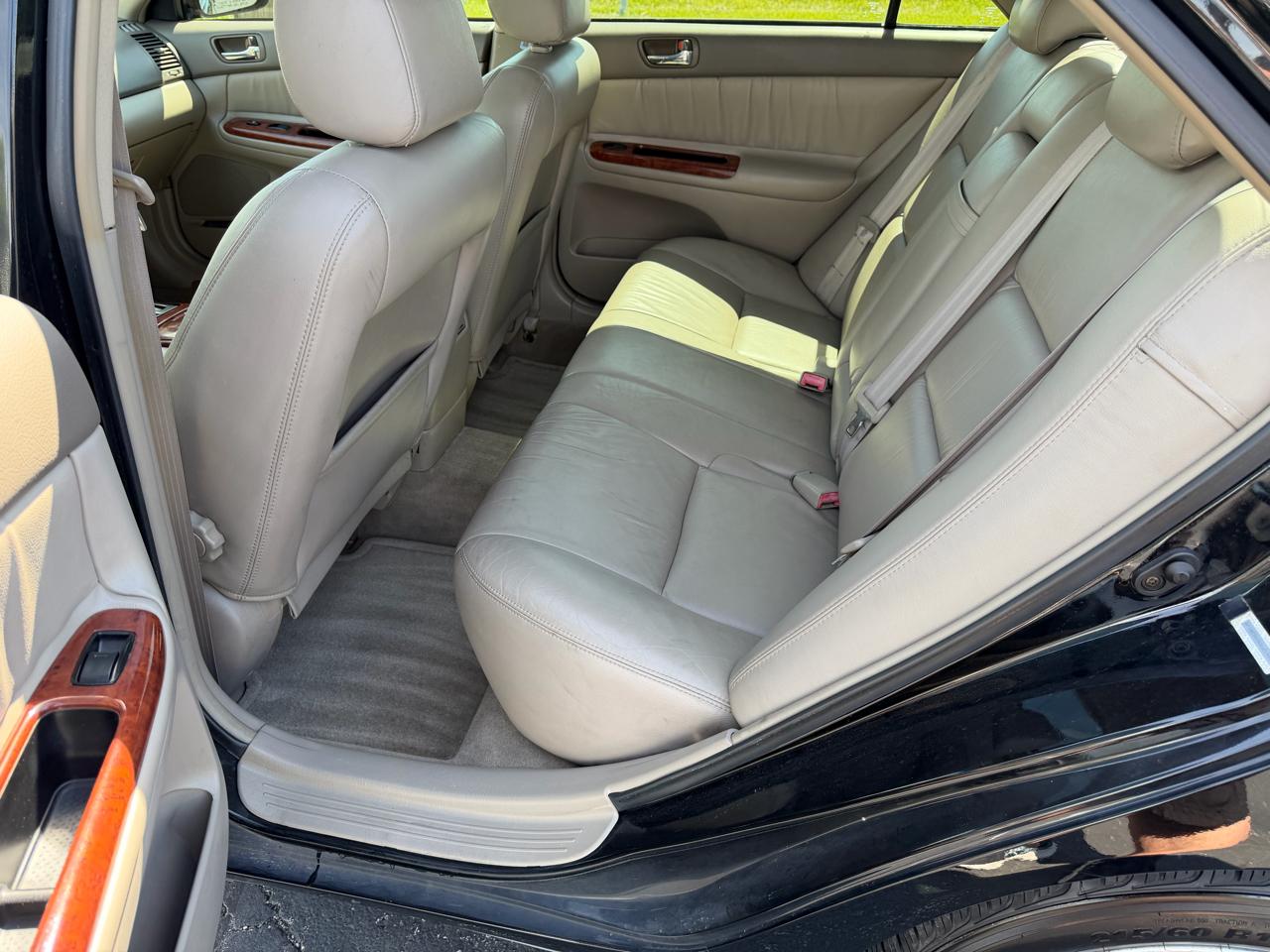 Toyota Camry 4dr Sdn XLE Auto (Natl) 2003