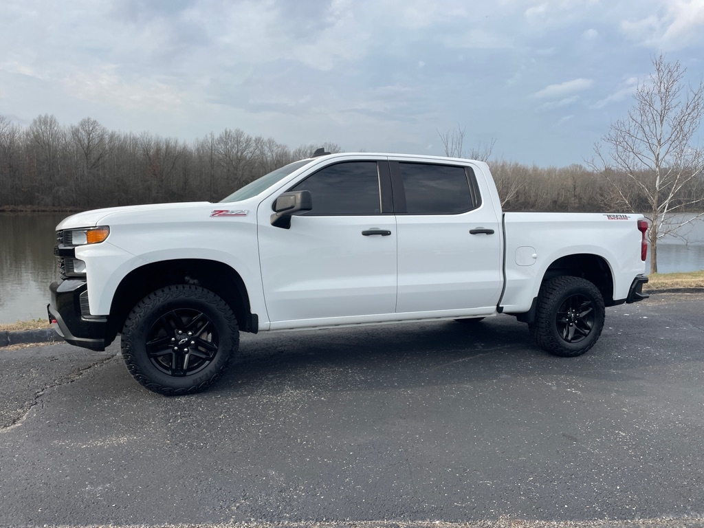 Chevrolet Silverado 1500 4WD Crew Cab 147" Custom Trail Boss 2021