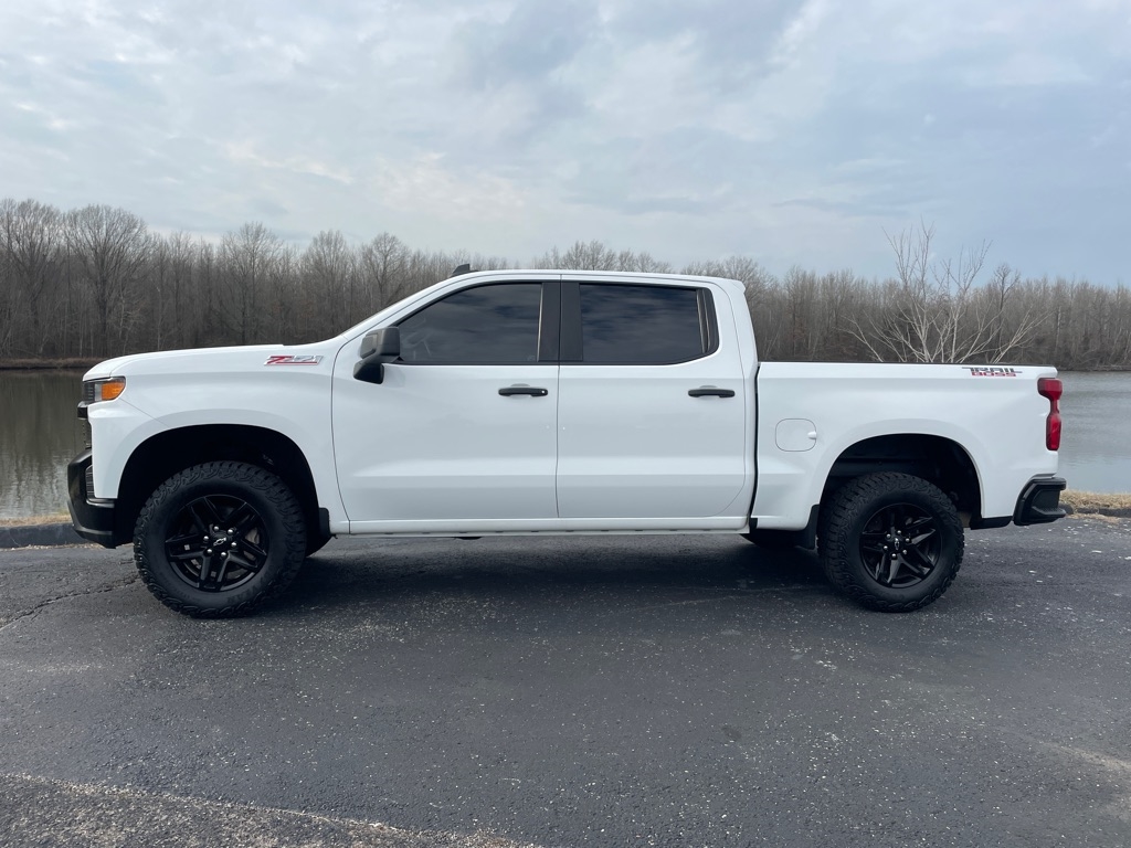 Chevrolet Silverado 1500 4WD Crew Cab 147" Custom Trail Boss 2021