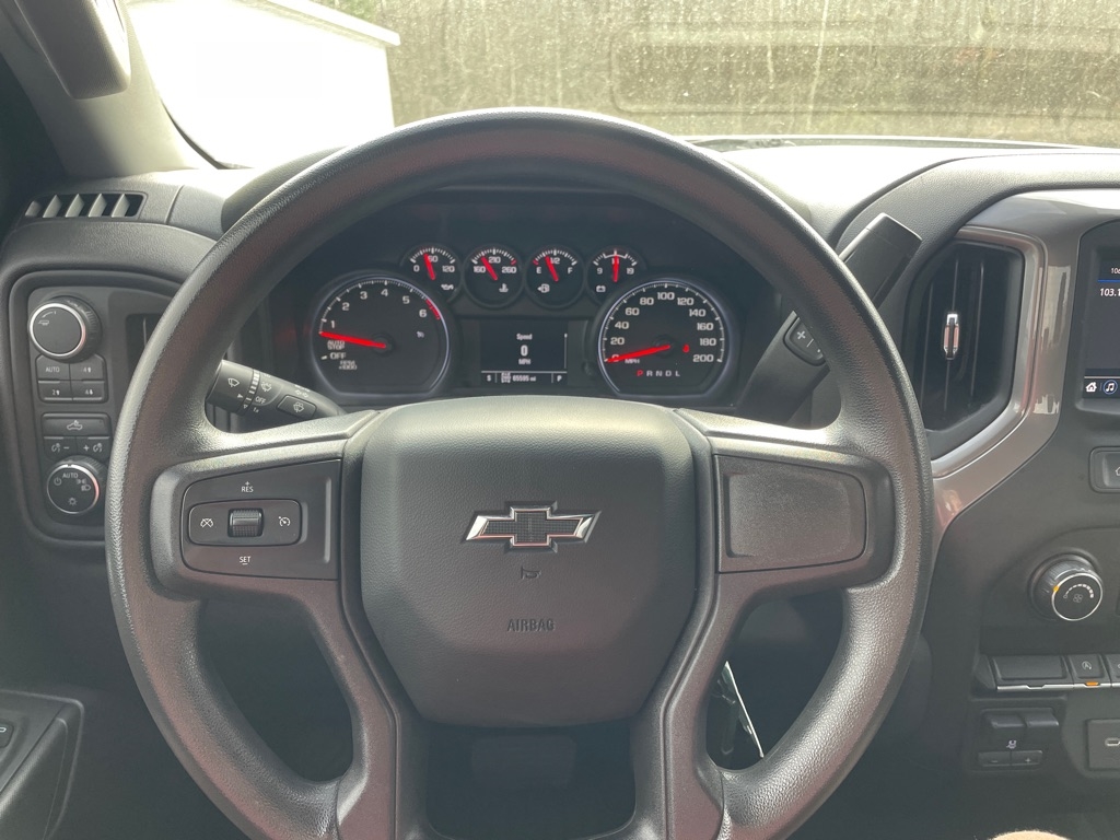 Chevrolet Silverado 1500 4WD Crew Cab 147" Custom Trail Boss 2021