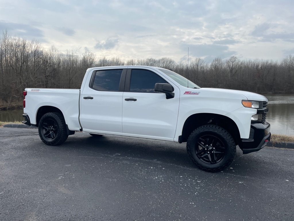 Chevrolet Silverado 1500 4WD Crew Cab 147" Custom Trail Boss 2021